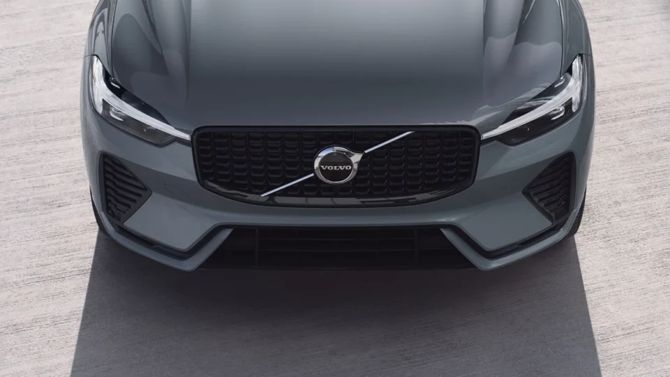 xc60-gallery-15-16x9-1.webp