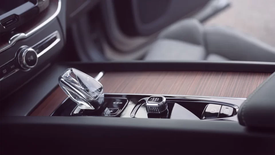 xc60-gallery-4-16x9